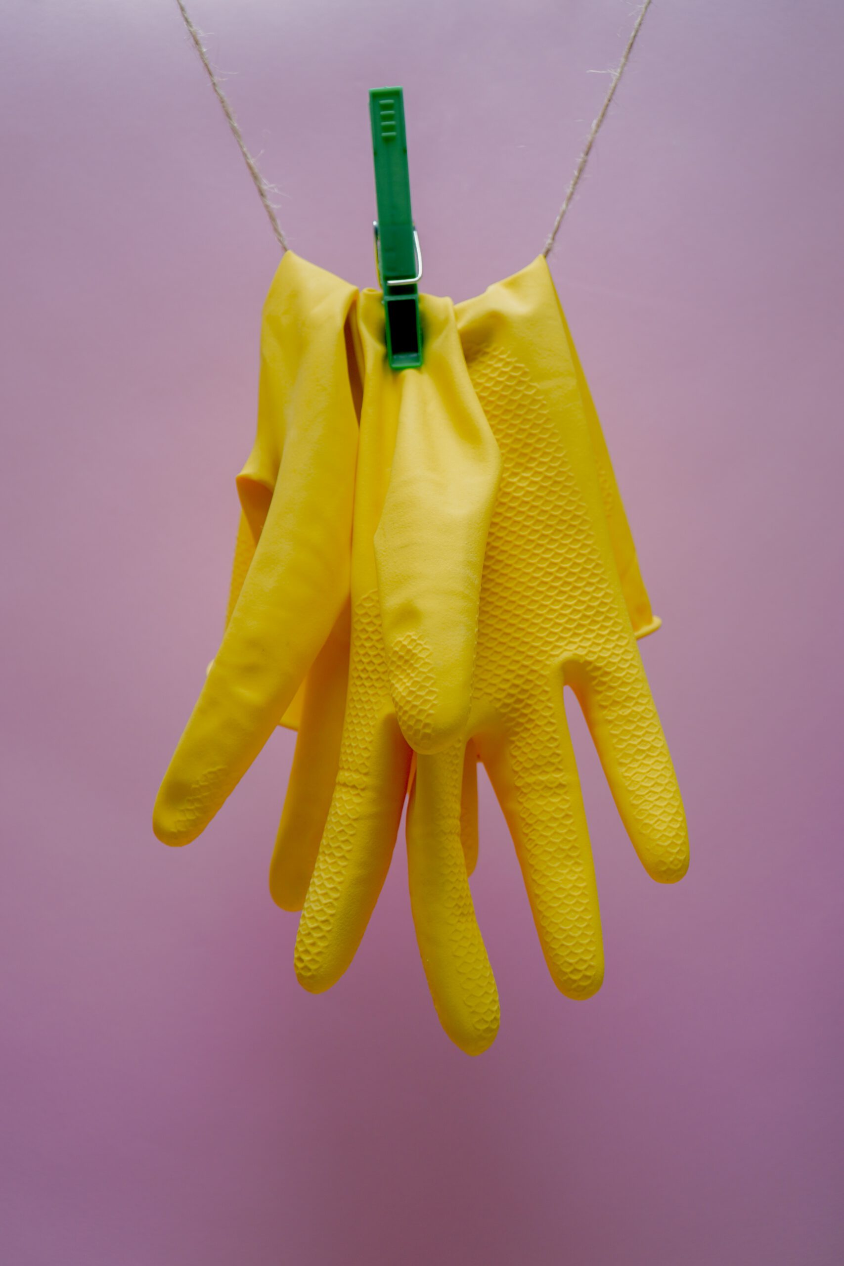 handschoenen om afwas mee te doen - huishouden afbeelding